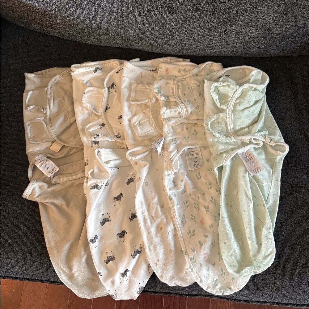 Keababies Swaddle Blanket Set in Green and Cream Set of 6 Swaddles